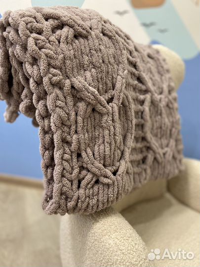 Плед детский вязаный