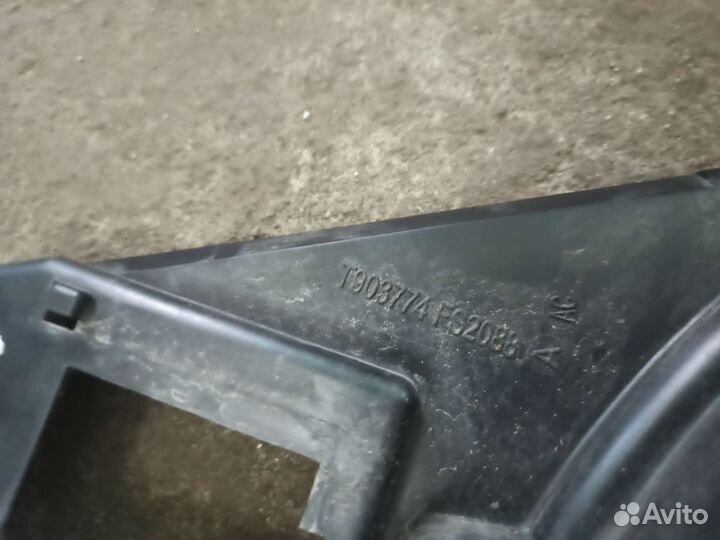 Вентилятор охлаждения valeo Веста рено логан 2