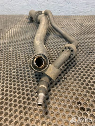 Трубка картерных газов Bentley Continental Flying