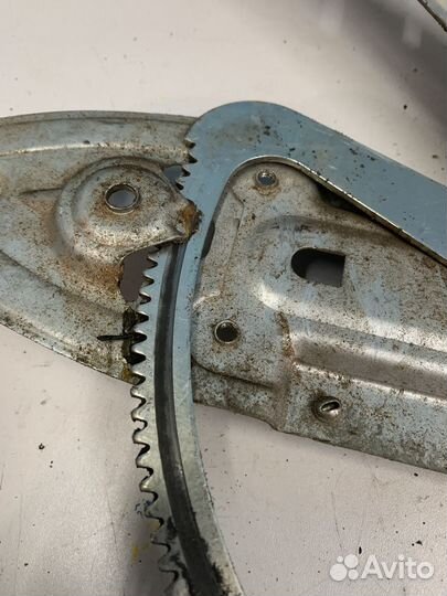 Focus 2 купе стеклоподъемник передний левый