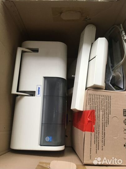 Швейно вышивальная машина Brother innov is 4000