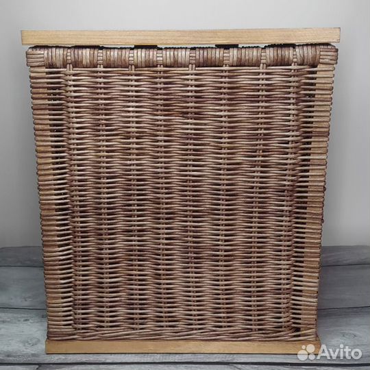 Корзина плетеная на каркасе