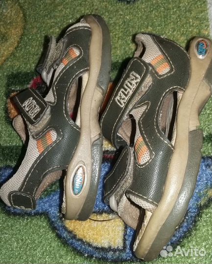 Сандали детские