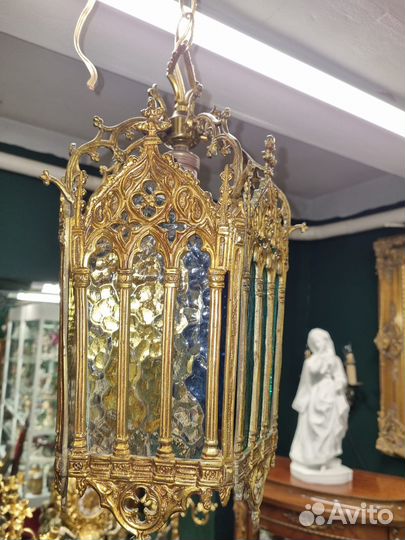 Антикварная бронзовая люстра. Европа