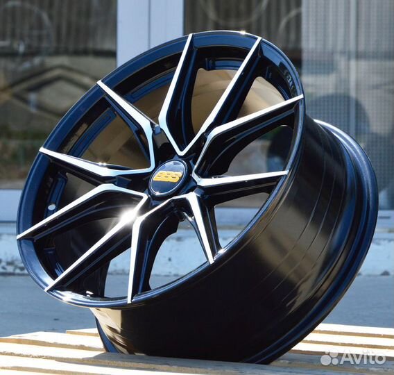 Диски R18 BBS Style 8J ET38 5*114.3 BMF