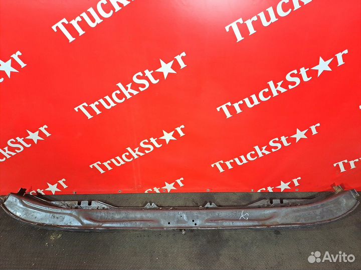 Усилитель переднего бампера Scania 5-series