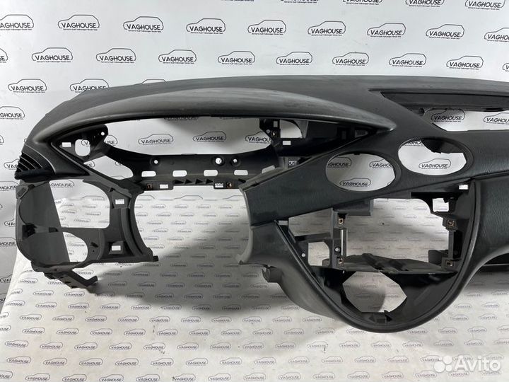 Парприз Ford Focus MK 1 2003