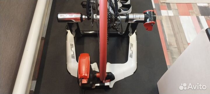 Велостанок Elite Qubo digital SMART B+