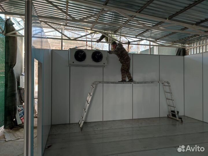 Монтаж холодильных камер