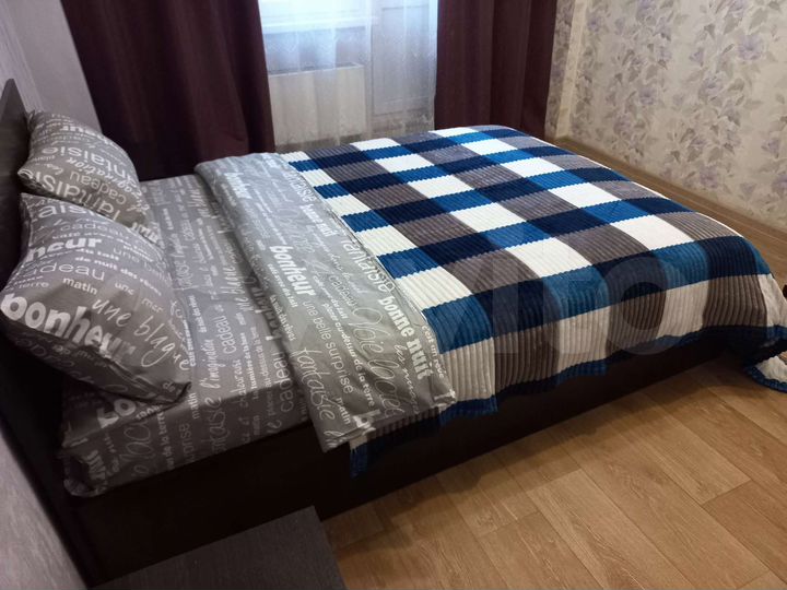 2-к. квартира, 72 м², 10/17 эт.