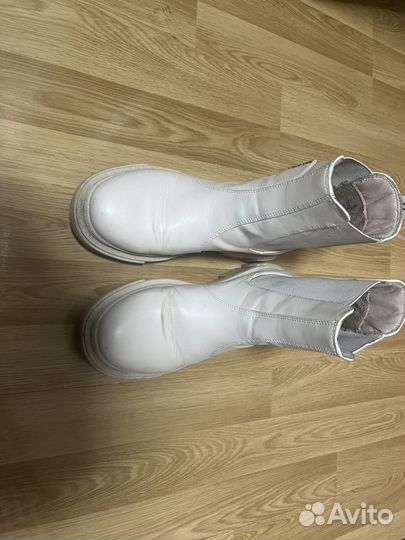 Ботинки женские