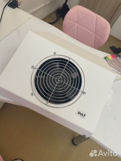 Вытяжка для маникюра