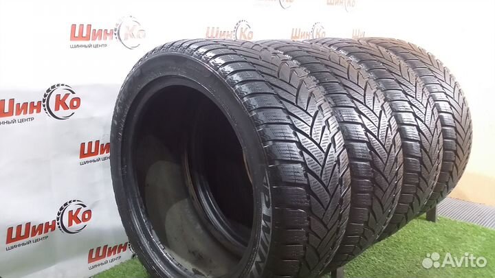 Dunlop SP Winter Sport M3 245/45 R18