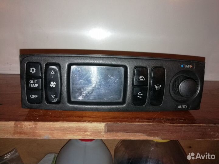 Контроллер микроклимата салона митсубиси галант 8