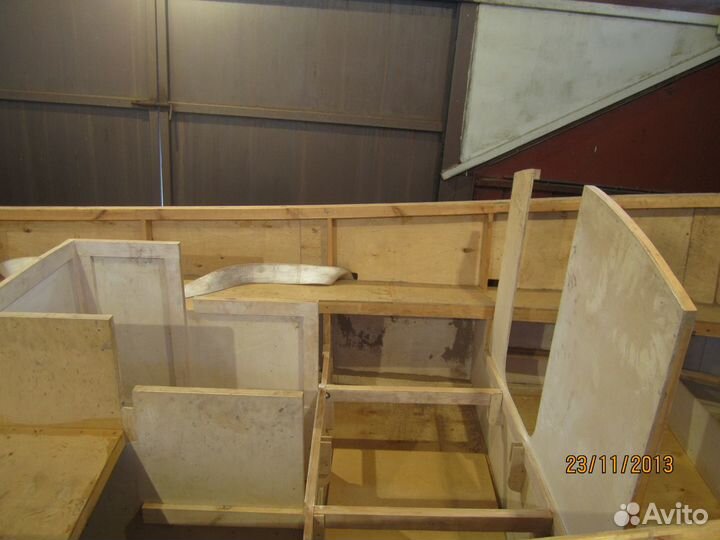 Корпус прогулочного катера