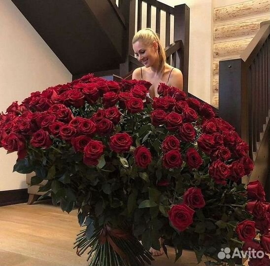 Высокие Розы с Доставкой