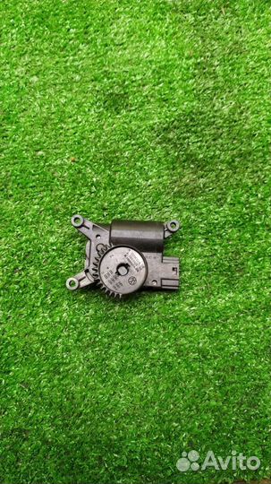 Моторчик печки Volkswagen Polo 5 Skoda Rapid