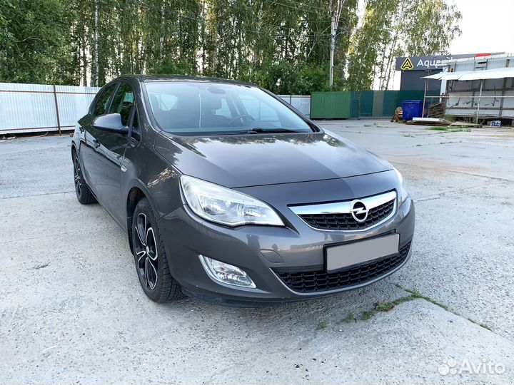 Opel Astra 1.6 AT, 2010, 95 800 км