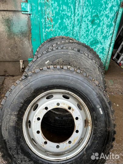 Колеса в сборе для самосвала