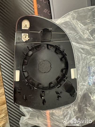 Зеркальный элемент VAG