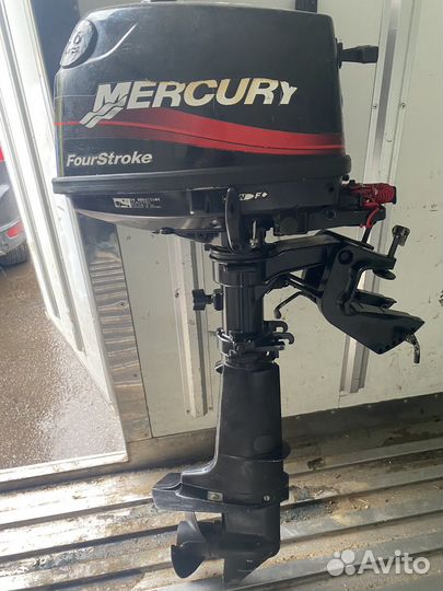 Лодка с мотором