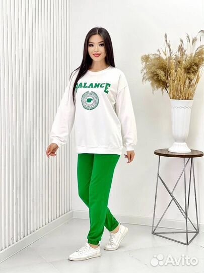 Спортивный костюм женский люкс