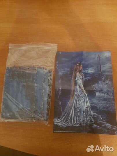 Паззлы деревянные готика Victoria Francez