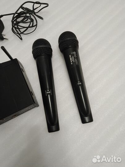 Радиосистема akg wms40 mini 2 vocal set