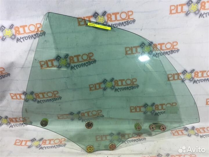 Стекло двери заднее левое Toyota Windom (MCV20) 1