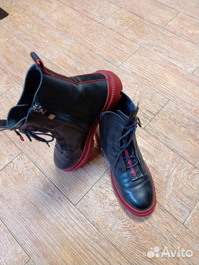 Ботинки кожаные демисезонные