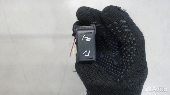 Кнопка сидений Infiniti QX56, 2011