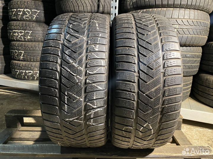 Pirelli Winter Sottozero 3 245/40 R19 94V