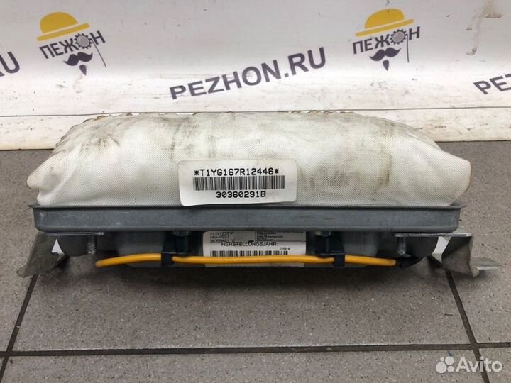 Подушка безопасности в торпедо Bmw X5 2004