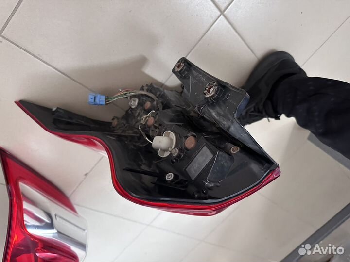 Фараы задние тойота прадо 150