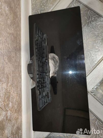 Подставка для телевизора