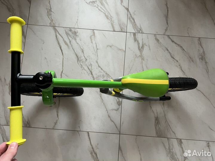 Беговел Mercedes-Benz