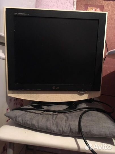 Монитор LG