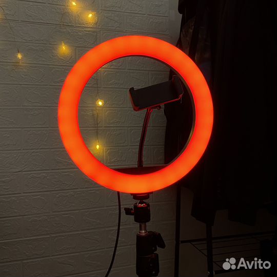 Кольцевая лампа со штативом