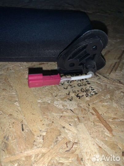 Козырек правый Bmw X5 E53