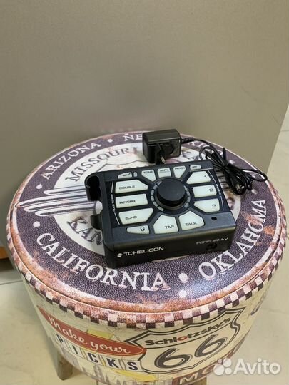 Вокальный процессор TC Helicon Perform V