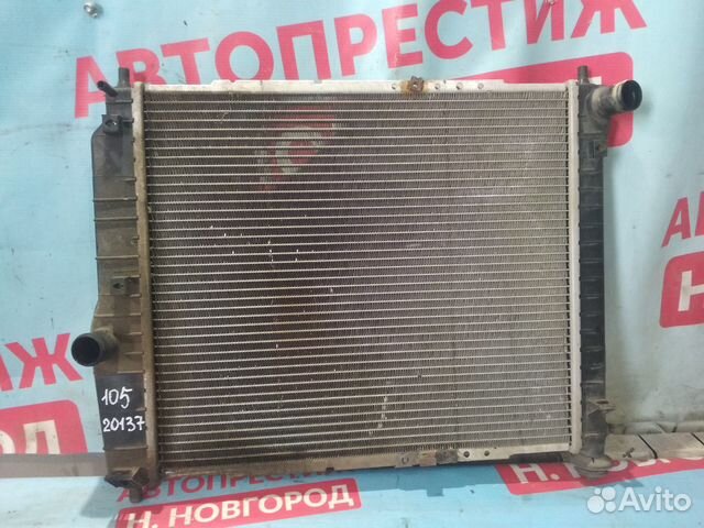 Радиатор охлаждения двигателя Шевроле Авео Т250