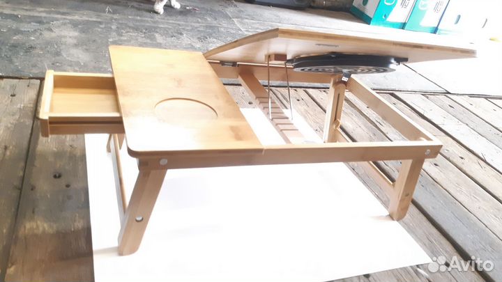 Столик для ноутбука на кровать