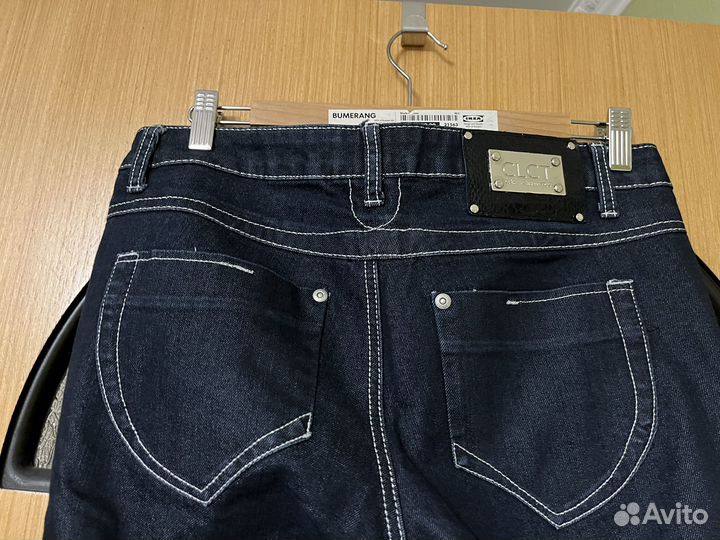 Джинсы женские