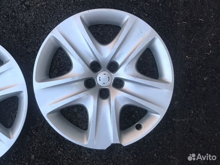 Продам колпак R17Опель Астра J