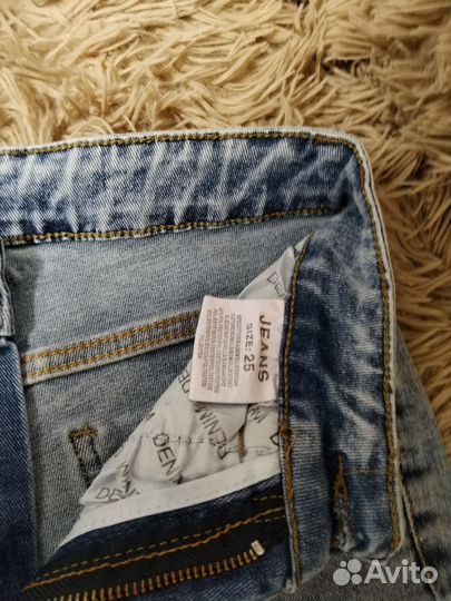 Джинсы клеш