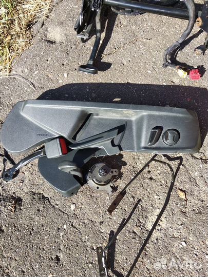 Сиденье водительское эргокомфорт пассат Б8