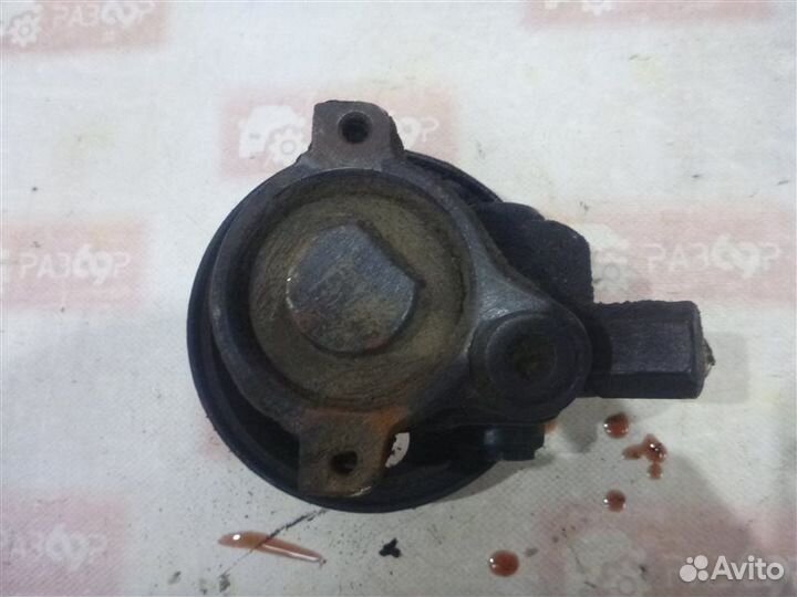 Насос гур Ford Mondeo GBP L1F 1993