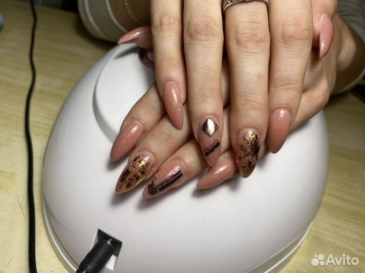 Наращивание ногтей на дому