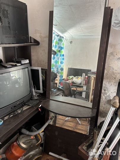 Зеркала бу для парикмахерских