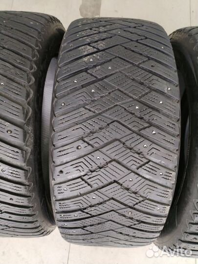 Goodyear Ultragrip Ice Arctic 255/50 R19 107T